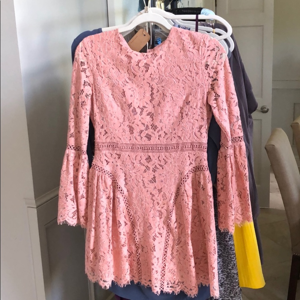 Beautiful Lace DO+BE Dress (broken zipper)